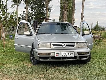 shadow line: Volkswagen Vento: 1996 г., 1.8 л, Ручные, Седан — 5