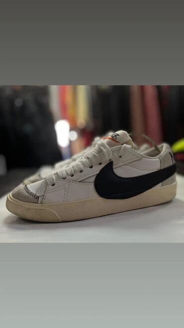 продам обувь: Кроссовки оригинал, из Европы Секонд хенд Сокулук. Кроссовки — — 6