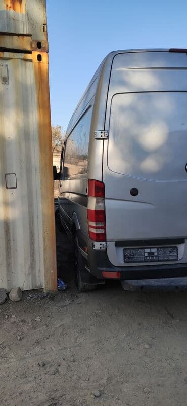 не рабочий авто: Кабина Mercedes-Benz — 2