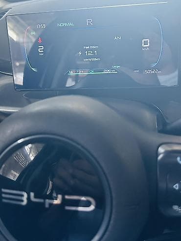 меняю на две машины: BYD E2: 2023 г., Автомат, Электромобиль, Хэтчбэк — 7