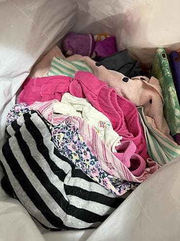 приму в дар детские вещи: Отдаю домашние детские вещи на 2 года, обувь детскую 19 размер — 3