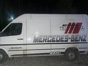 w221 221 в221: Легкий грузовик, Mercedes-Benz, Стандарт, 3 т, Б/у — 1