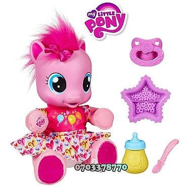 Плюшевая малышка Пинки Пай нуждается в ласке и заботе, как настоящий