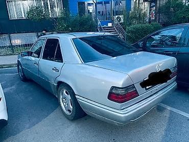 124 е: Mercedes-Benz W124: 1994 г., 2.2 л, Автомат, Бензин, Седан — 1