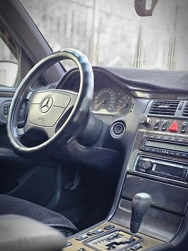 bmb e36: Mercedes-Benz E-Class: 1998 г., 2.4 л, Автомат, Бензин, Седан — 6
