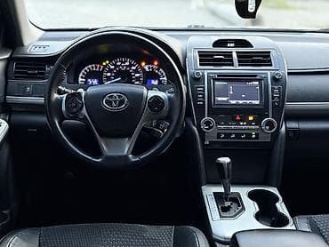 камера соната: Toyota Camry: 2014 г., 2.5 л, Автомат, Бензин, Седан — 10