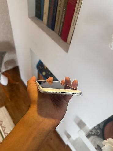 ipone x: IPhone 8 Plus, Б/у, 64 ГБ, Белый, Чехол, 74 % — 4
