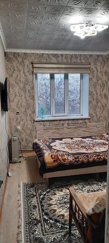 комната для девочек: Сдаётся комната в 4-х комнатной квартире, девушкам или парам без — 1