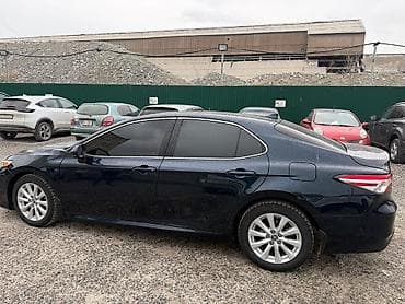 Продажа авто: Toyota Camry: 2019 г., Автомат, Бензин, Седан — 1