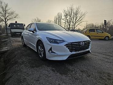 бизнес авто: Hyundai Sonata: 2021 г., 2 л, Автомат, Газ, Седан — 10