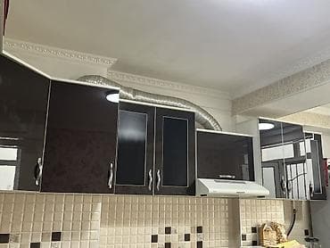 уголок на кухню б у: Кухонный гарнитур, Б/у, цвет - Коричневый, МДФ, Самовывоз, Платная доставка, Бесплатная доставка — 1
