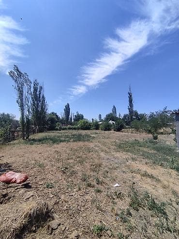 📍 В Сокулукском районе в с. Маловодное продаётся дом . 🏡Просторный — 5