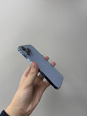 iphone red 7: IPhone 13 Pro Max, Б/у, 128 ГБ, Голубой, Защитное стекло, Чехол, 80 % — 2