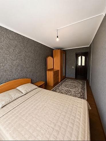 58: 3 комнаты, 58 м², 7 мкр 104 серия, 2 этаж — 1
