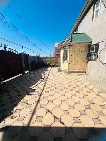 Дома: Продается 2-этажный кирпичный дом. по цене ещё — 2