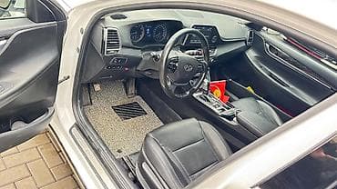 Hyundai Grandeur: 2019 г., 3 л, Газ — 2