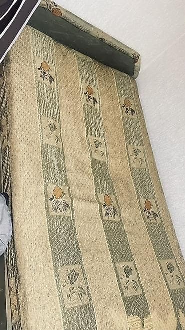 Прямой диван at lalafo.kg Прямой диван