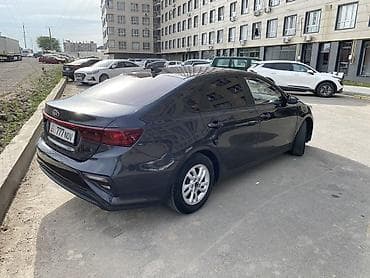 Продажа авто: Kia K3: 2018 г., 1.6 л, Вариатор, Бензин, Седан — 5