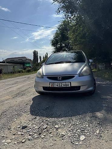 mini cuper: Honda Fit: 2005 г., 1.3 л, Автомат, Бензин, Хэтчбэк — 1