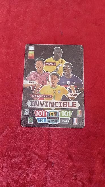 Коллекционная карточка “INVINCIBLE” из серии World Football Stars