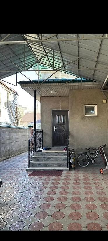 60 м², 4 комнаты, Парковка, Забор, огорожен