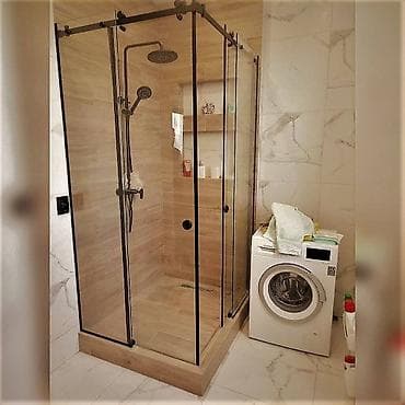 bed: Подобная душевая перегородка используется для небольших ванных комнат — 4