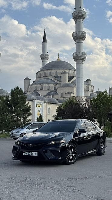 will cypha: Toyota Camry: 2018 г., 2.5 л, Автомат, Гибрид, Седан — 8