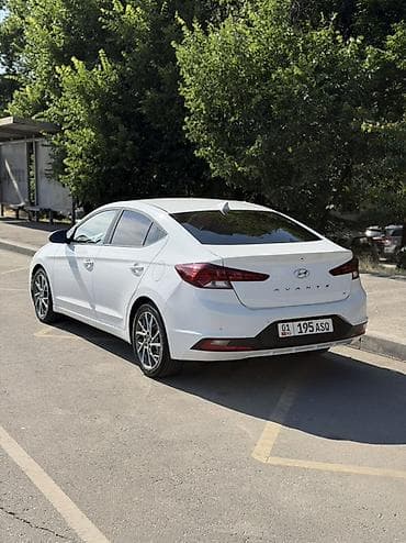 changan deepal: Hyundai Avante: 2018 г., 1.6 л, Автомат, Бензин, Седан — 3