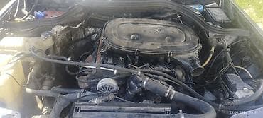 Транспорт: Mercedes-Benz W124: 1992 г., 2 л, Механика, Бензин, Седан — 7