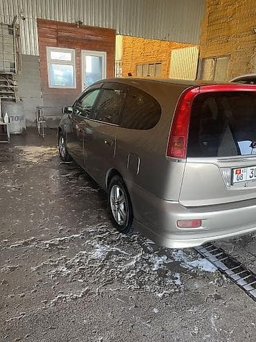 скутер yamaha: Honda Stream: 2002 г., 2 л, Автомат, Бензин, Универсал — 3