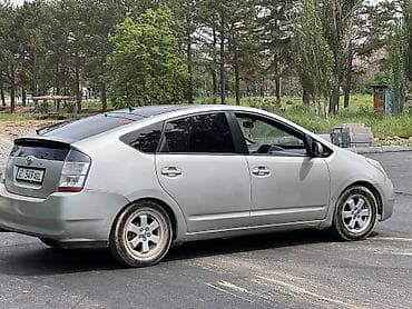 антенна автомобильная: Toyota Prius: 2005 г., 1.5 л, Вариатор, Гибрид, Хэтчбэк — 3