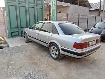 100: Audi 100: 1992 г., Седан — 4