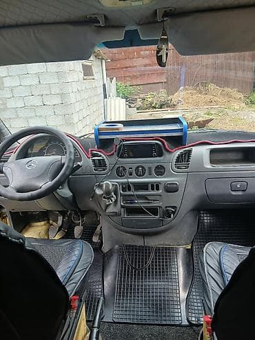 Жеңил жүк ташуучу унаа, Mercedes-Benz, Дубль, 3 т, Колдонулган — 5