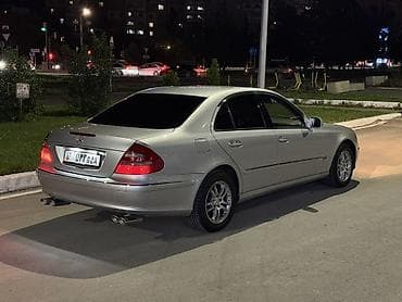 Mercedes-Benz E-Class: 2003 г., 3.2 л, Автомат, Бензин, Седан — 4