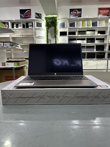 ноутбук дешевый: Новый, Intel Core i3 — 1