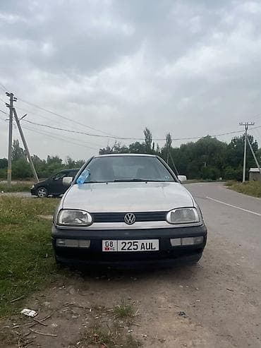 Volkswagen Golf: 1994 г., 2 л, Кол менен иштөөчү, Бензин, Хетчбек — 1