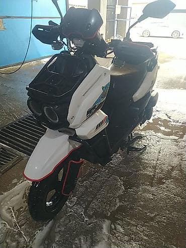 скутер водиной: Тип скутера 150 куб. см, Бензин, Б/у — 4