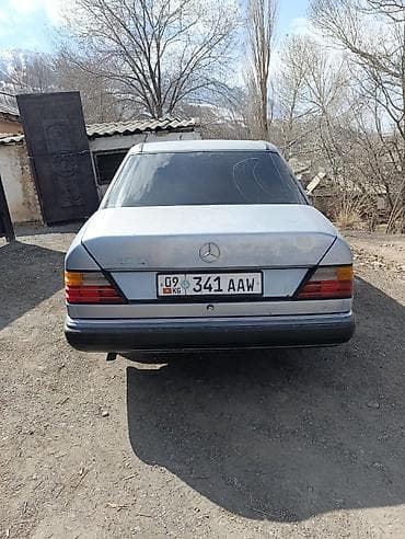 w210 430: Mercedes-Benz W124: 1990 г., 2.3 л, Ручные, Газ, Седан — 4