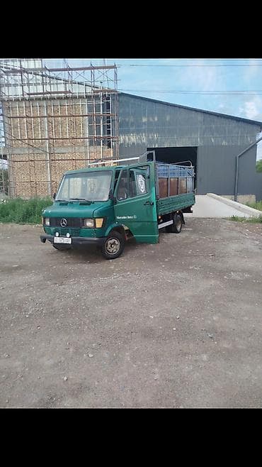 авто компании: Продается грузовой автомобиль Mercedes‑Benz (бортовой) — 4