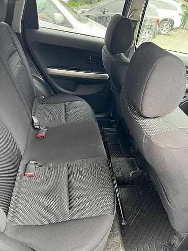 prius v: Toyota Ist: 2003 г., 1.3 л, Автомат, Бензин — 5