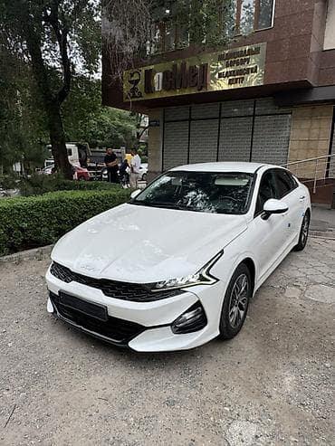 Kia K5: 2022 г., 2 л, Автомат, Бензин, Фастбек