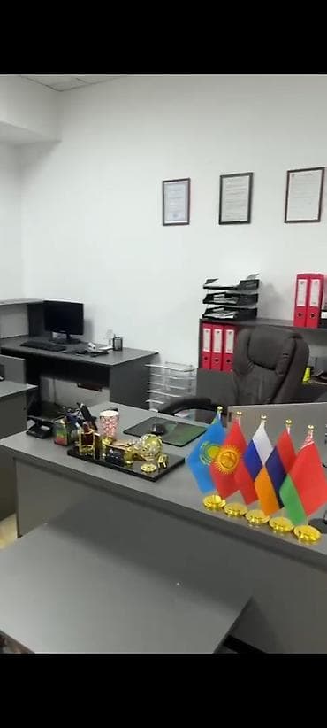 стол стул для офиса: Комплект офисной мебели, Кресло, цвет - Серый — 5