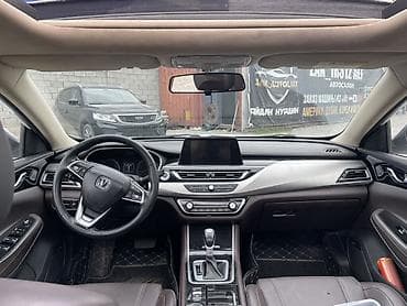model y: Changan Eado: 2020 г., Автомат, Бензин, Седан — 5