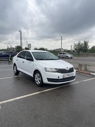 срочное: Skoda Rapid: 2017 г., 1.6 л, Автомат, Бензин, Лифтбек — 5