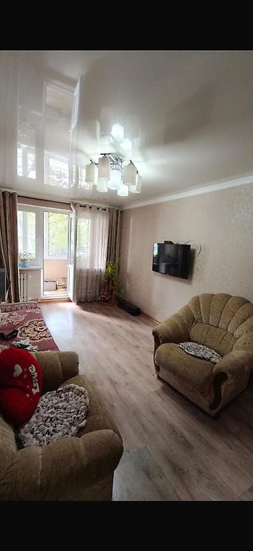 без агенство: 3 комнаты, 58 м², ул. Калык Акиева 104 серия, 1 этаж, Свежий ремонт — 3