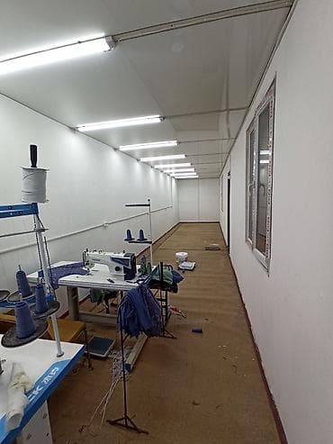 на завод: Продаю участок под бизнес. Контейнер под швейный цех (поместится — 5