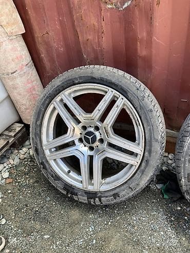 Колеса в сборе 215 / <25 / R 19, Всесезонная, Б/у, Комплект, Литые, отверстий - 5 — 7