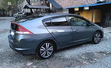 i vtec: Honda Insight: 2011 г., 1.3 л, Вариатор, Бензин, Хэтчбэк — 5
