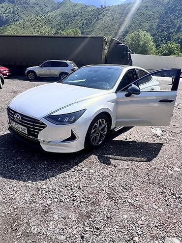 Унаа: Hyundai Sonata: 2019 г., 2 л, Газ, Седан — 4