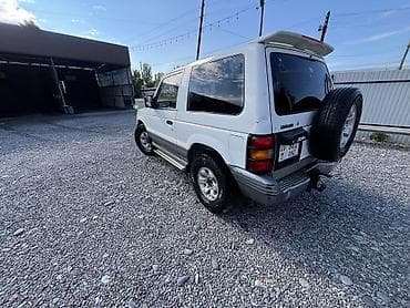 буфер машина: Mitsubishi Pajero: 1995 г., Механика, Дизель, Внедорожник — 5
